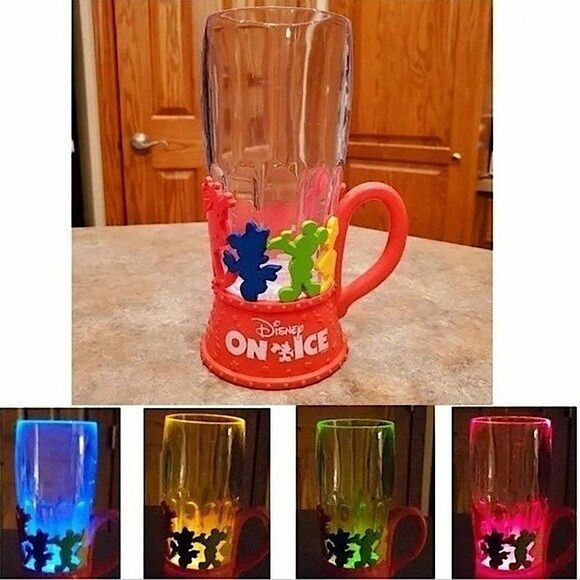 Disney On Ice Detachable Light Up Cup - Picture 1 of 9